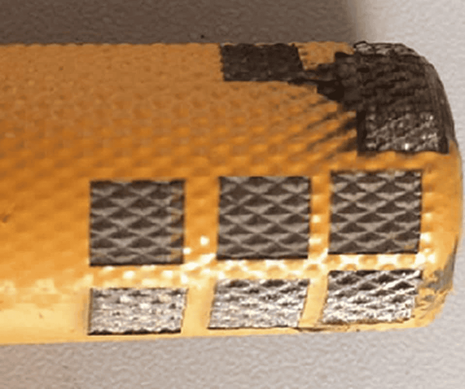 Penghapusan cat laser pada permukaan logam