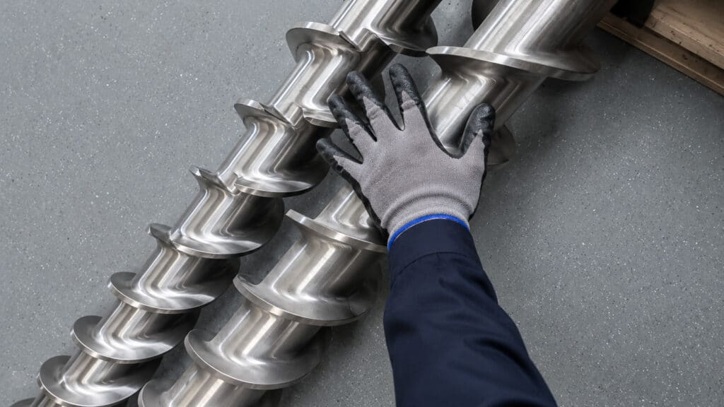 Rubber Tire Extruder Screw Laser Cladding and Surface Restoration