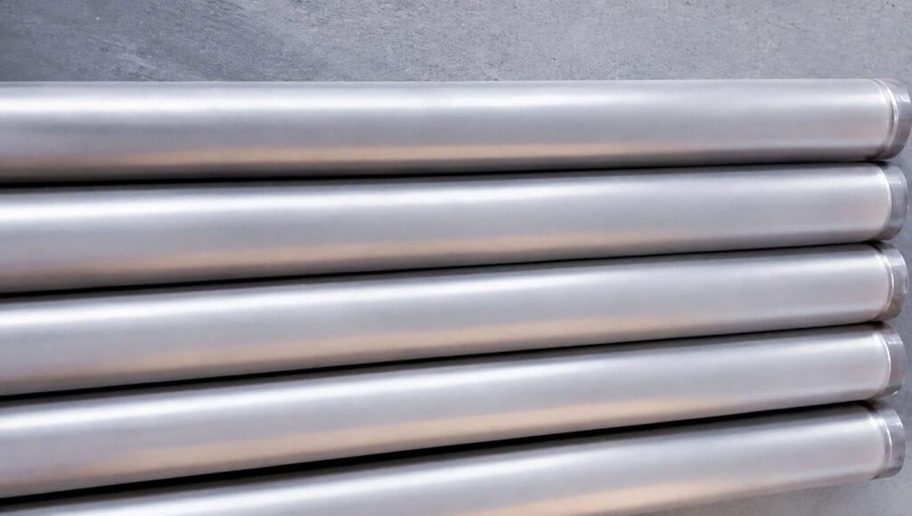long plunger laser cladding, oil and gas laser cladding, threaded plunger laser cladding