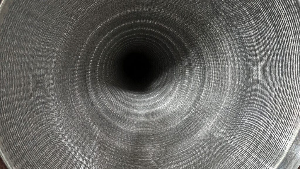Inner Wall Laser Cladding of Energy Storage Pipelines for Surface Protection