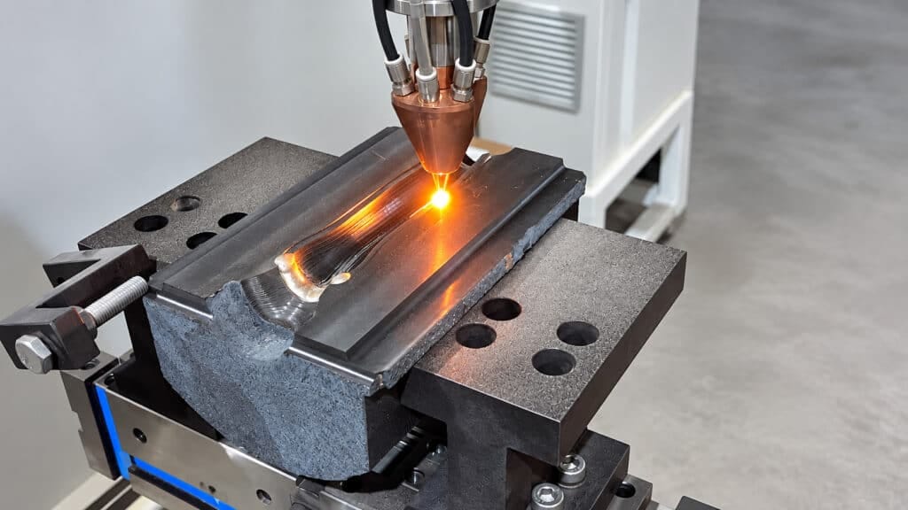 Laser cladding glass mold processing